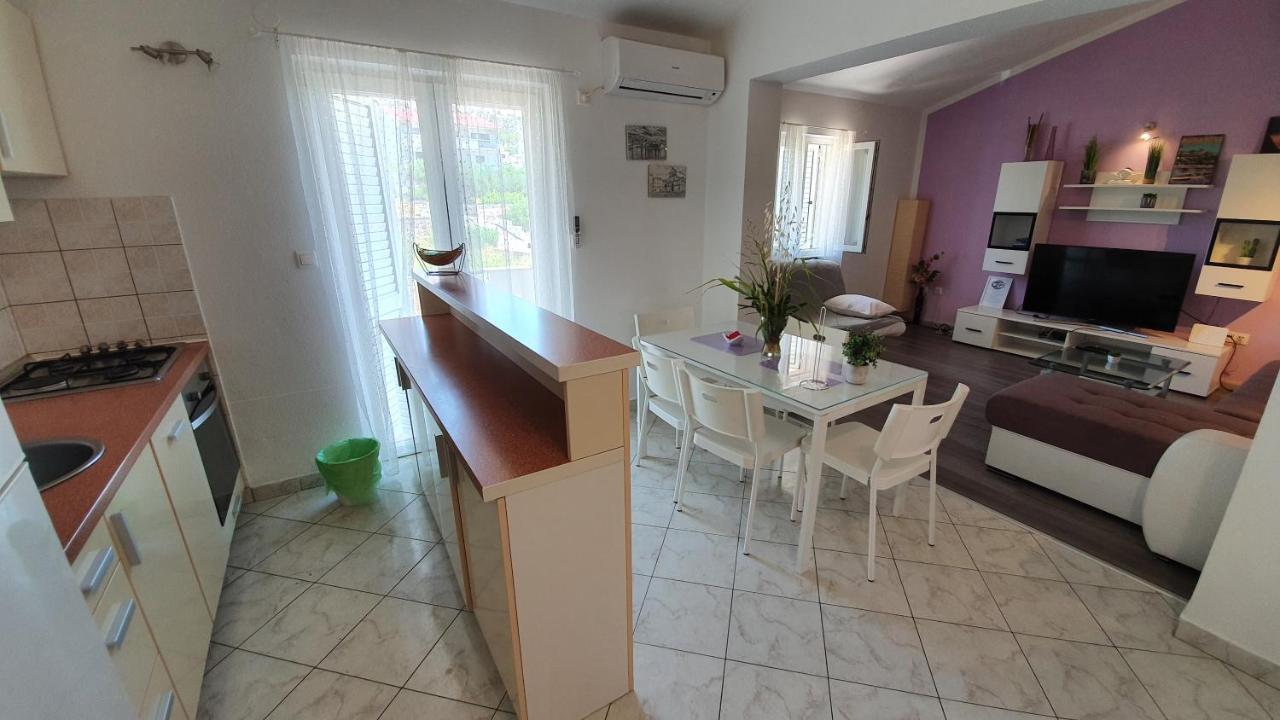 Apartments Miki Паг Экстерьер фото